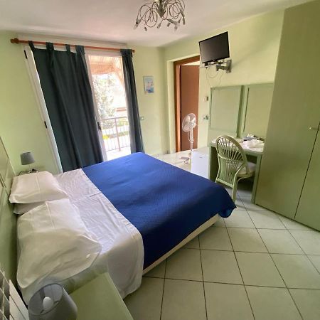 Atlas Serravalle Sesia Екстериор снимка